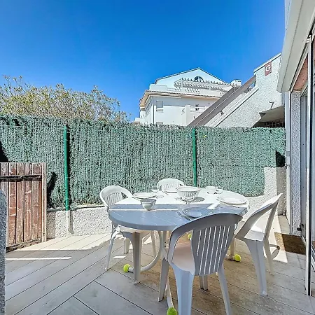 Apartment 3683-appartement En Front De